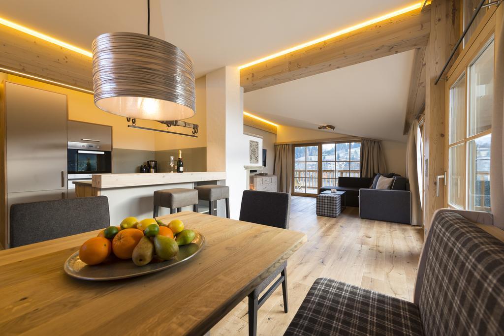 Alpen Chalet Dorfwies Кирхберг ин Тирол Стая снимка